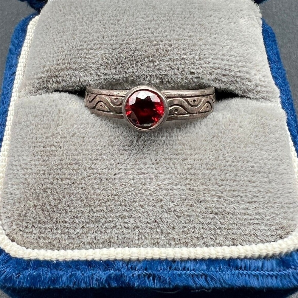 Vintage Sterling Silver Ring‎ Round Bezel Set Red Stone Size 6 1/2